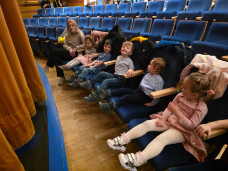 V korunách stromů-JARO